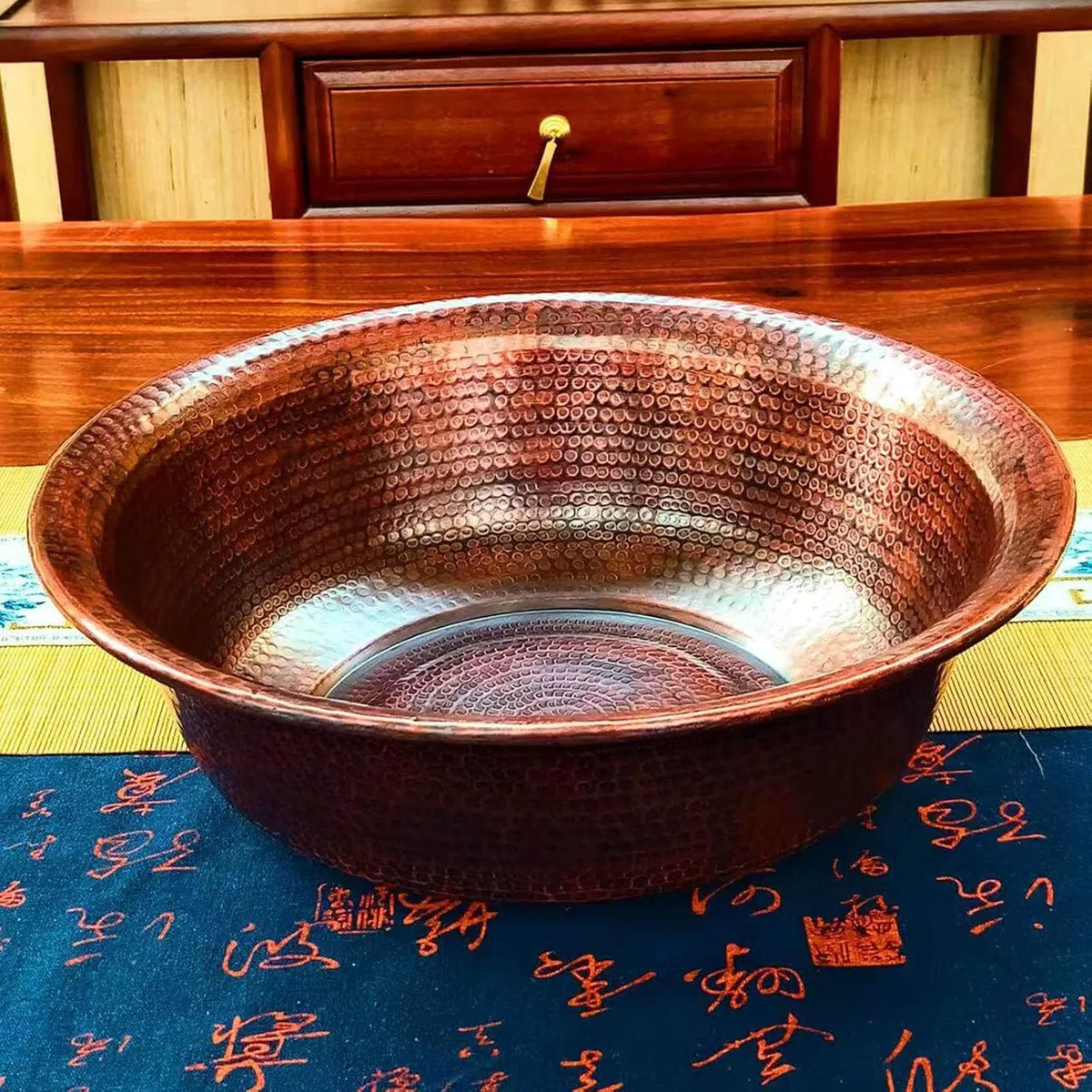 Bassin en Cuivre Martelé à La Main, Bol De Pédicure Portable en Cuivre, Bain De Pieds en Cuivre, 13 Po, 14 Po, 16 Po (au Choix), pour Les Pédicures Spa à Domicile, Les Bains De 16in